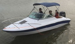 CuddyCraft Boats 18' Cuddy Cabin Boat