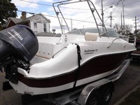 23' Cuddy Cabin Boat