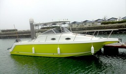 Luxury Boats Offshore 30c