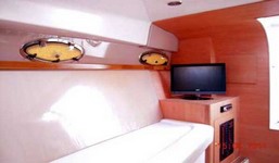 Spirit 27' Cuddy Cabin Boat