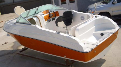Cuddy Cabin Boat Sport 550